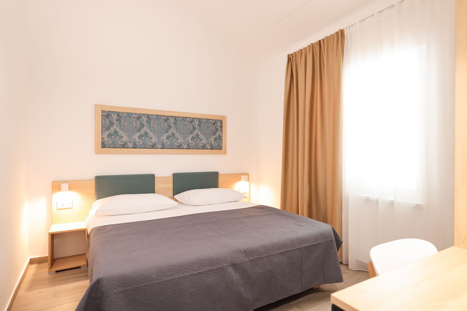 TROGIR - APARTMANI MEDENA 4*